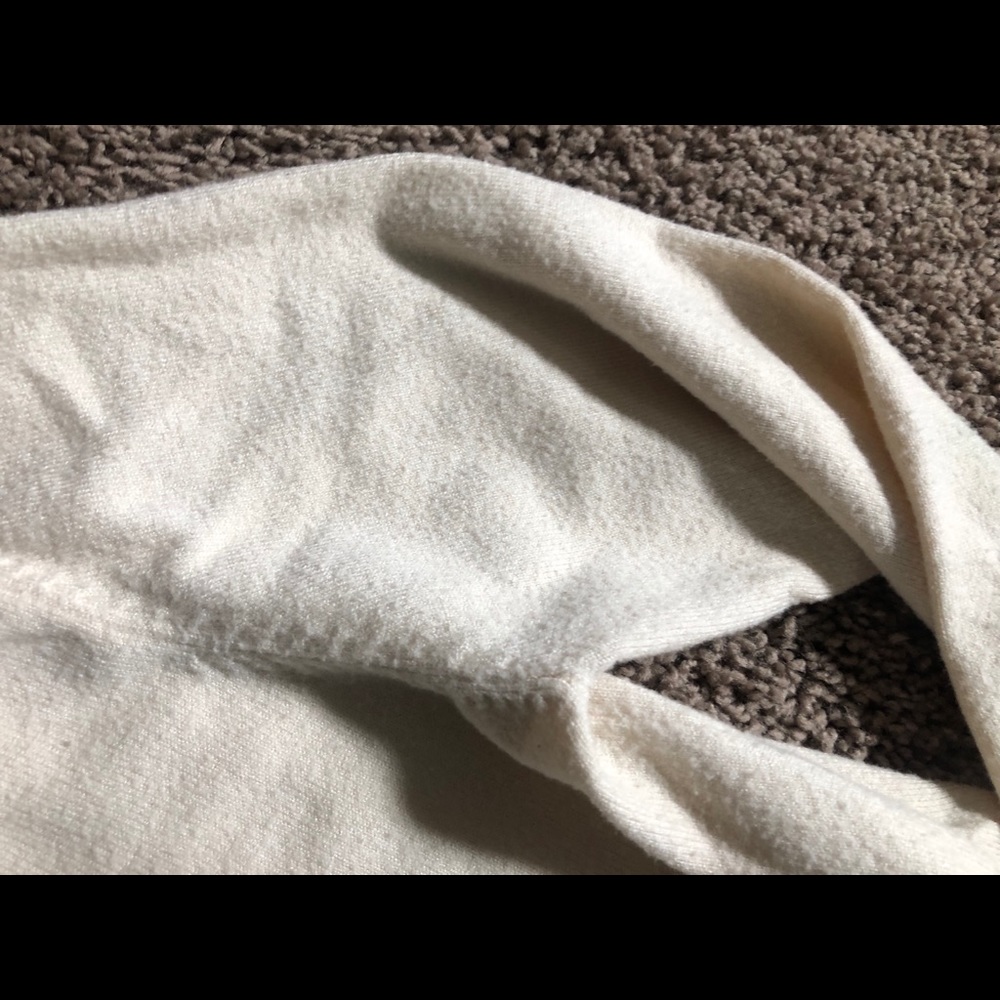 Zara Side Ruffle Cropped Sweater - Picture 6 of 7